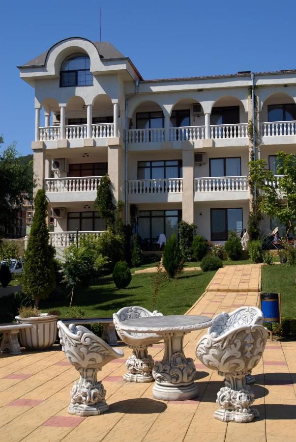 Отель SOUTH BEACH Apart Complex Свети-Влас-24