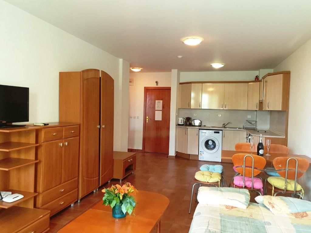 Отель SOUTH BEACH Apart Complex Свети-Влас-48